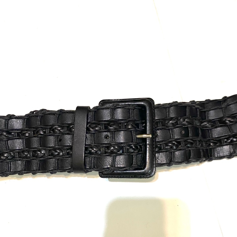 The Limited Black Textured Belt - Picture 5 of 9